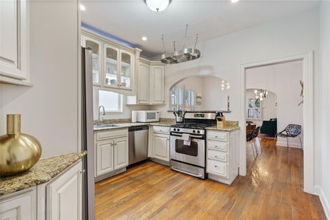 Tiny photo for 2106 Kenwood Ave, Austin, TX 78704 (MLS # 9407831)