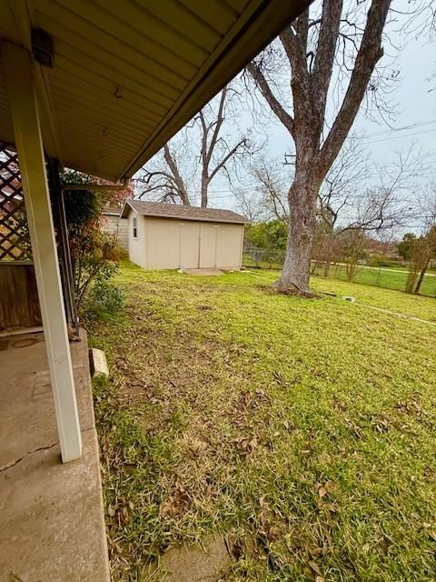 Tiny photo for 11505 Oak TRL, Austin, TX 78753 (MLS # 2791504)