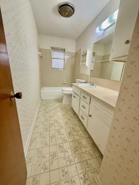 Tiny photo for 11505 Oak TRL, Austin, TX 78753 (MLS # 2791504)