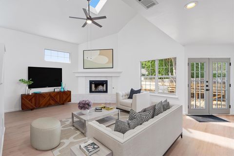 Tiny photo for 1420 Houston ST, Austin, TX 78756 (MLS # 6396411)