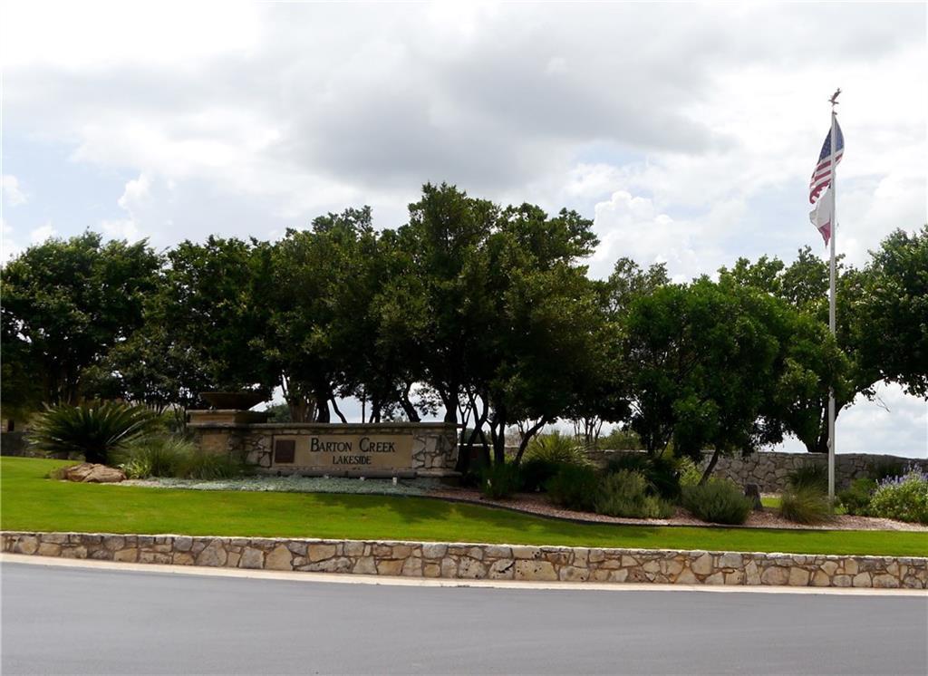 1100 Majestic Hills BLVD