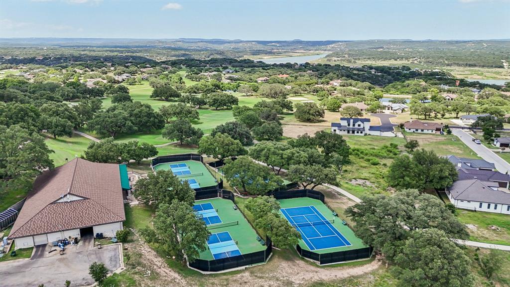 1100 Majestic Hills BLVD