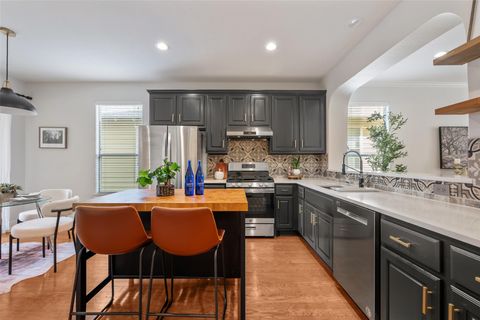 Tiny photo for 6020 Rutledge LN, Austin, TX 78745 (MLS # 6961805)