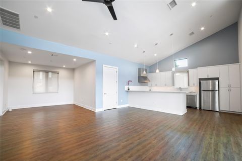 Tiny photo for 16925 Whispering Breeze DR, Austin, TX 78738 (MLS # 3371530)