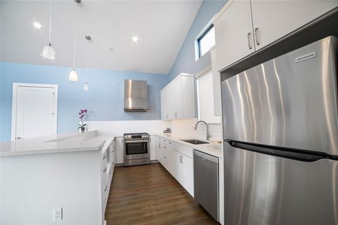 Tiny photo for 16925 Whispering Breeze DR, Austin, TX 78738 (MLS # 3371530)