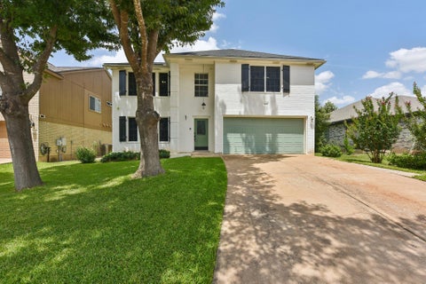 Photo of 3821 Tailfeather DR, Round Rock, TX 78681 (MLS # 3342299)