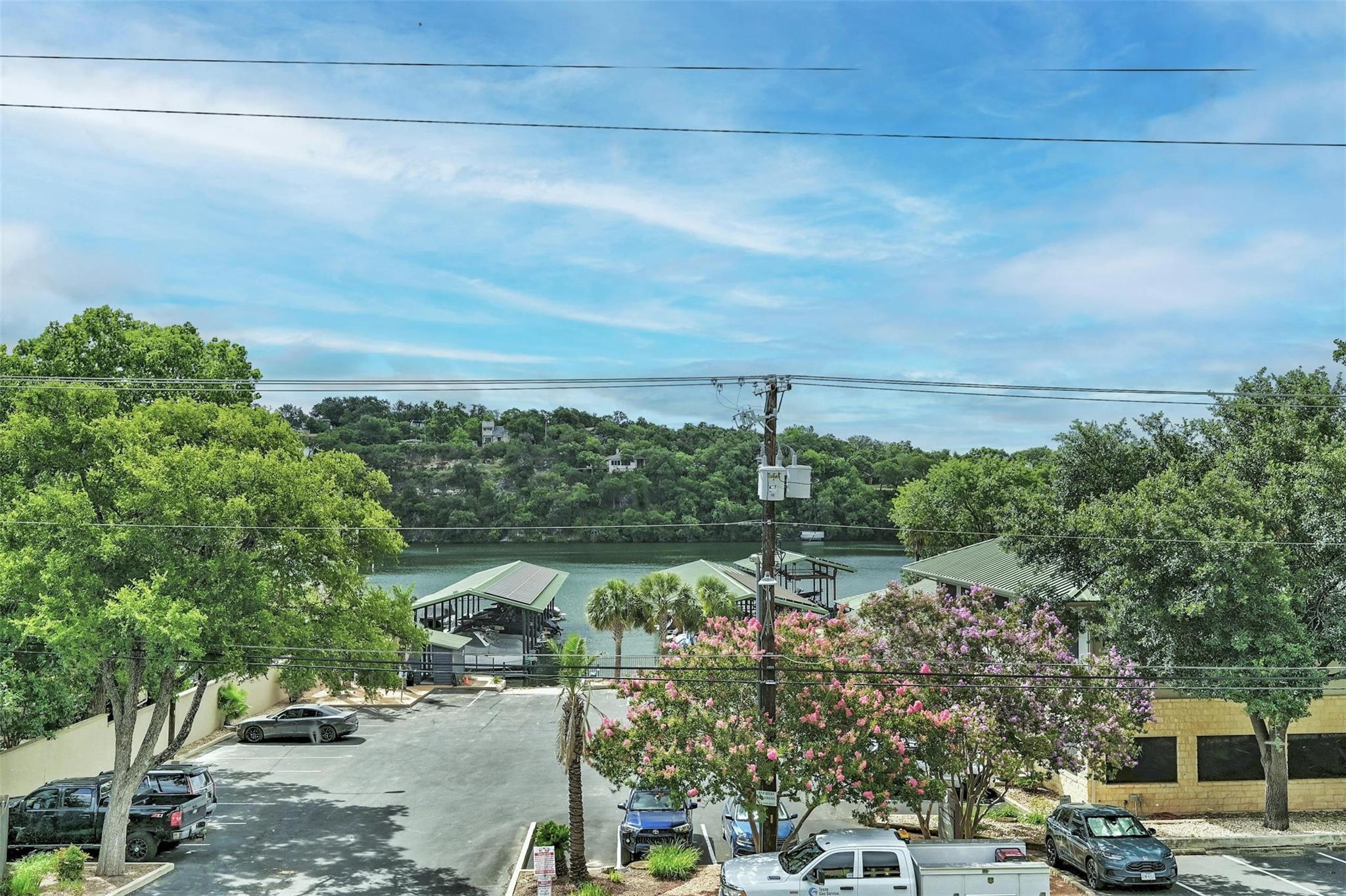 2226 Westlake DR 1-4