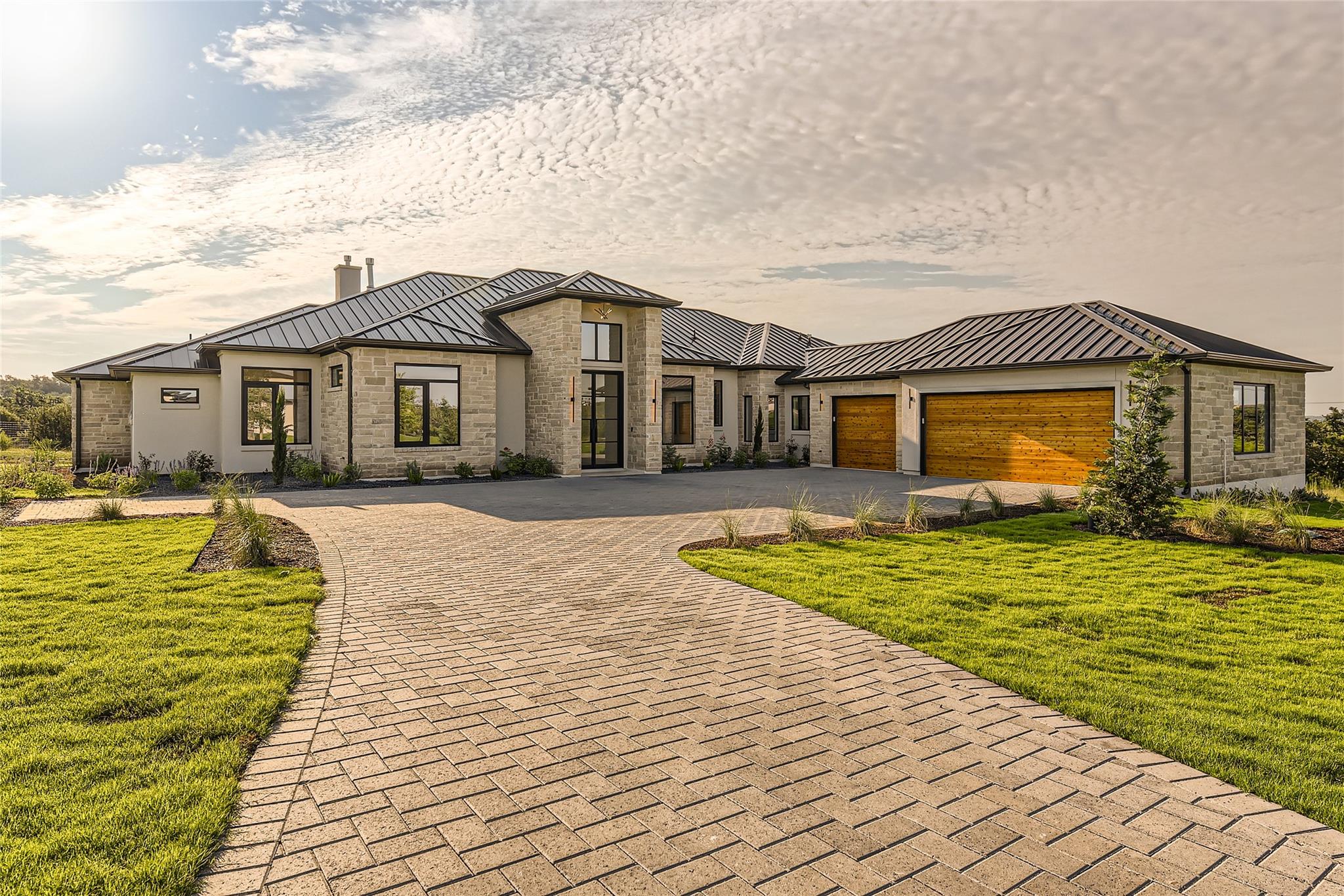 8709 Springdale Ridge DR