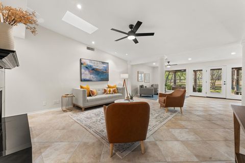 Tiny photo for 9109 Balcones Club DR, Austin, TX 78750 (MLS # 3189927)