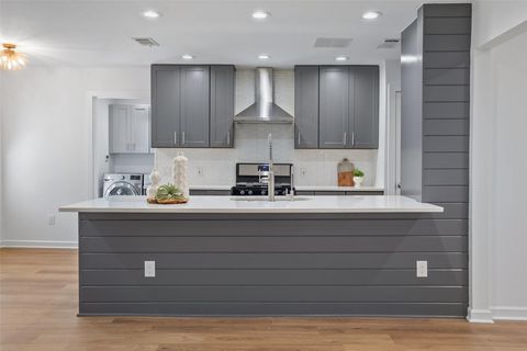 Tiny photo for 7101 Fred Morse DR, Austin, TX 78723 (MLS # 9712039)