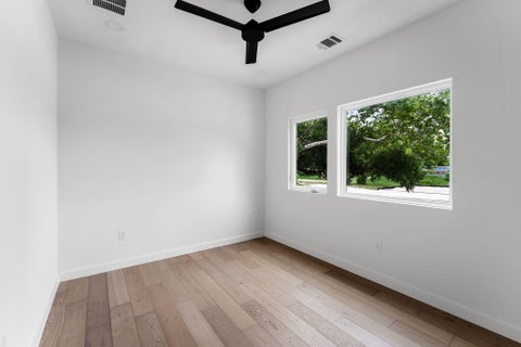 Tiny photo for 3204 Lyons RD #1, Austin, TX 78702 (MLS # 4441378)
