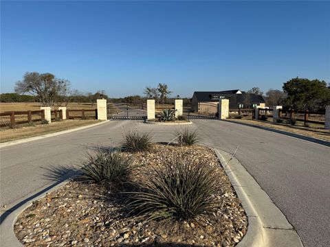 Photo of 41 Hawthorne LN, Spicewood, TX 78669 (MLS # 1250145)