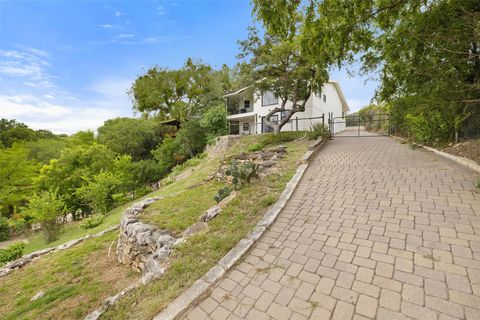 Tiny photo for 1201 Lakeshore DR, Spicewood, TX 78669 (MLS # 9412738)