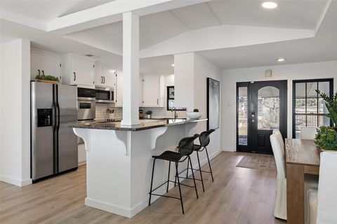 Tiny photo for 1201 Lakeshore DR, Spicewood, TX 78669 (MLS # 9412738)