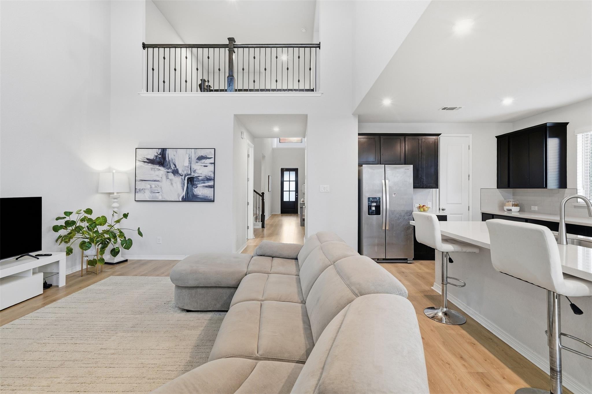 1005 Rollingwood TRL