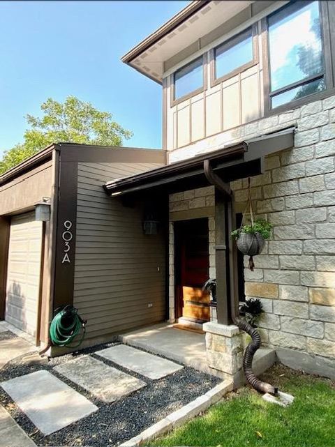 Photo of 903 Cardinal Ln #A, Austin, TX 78704 (MLS # 8575212)