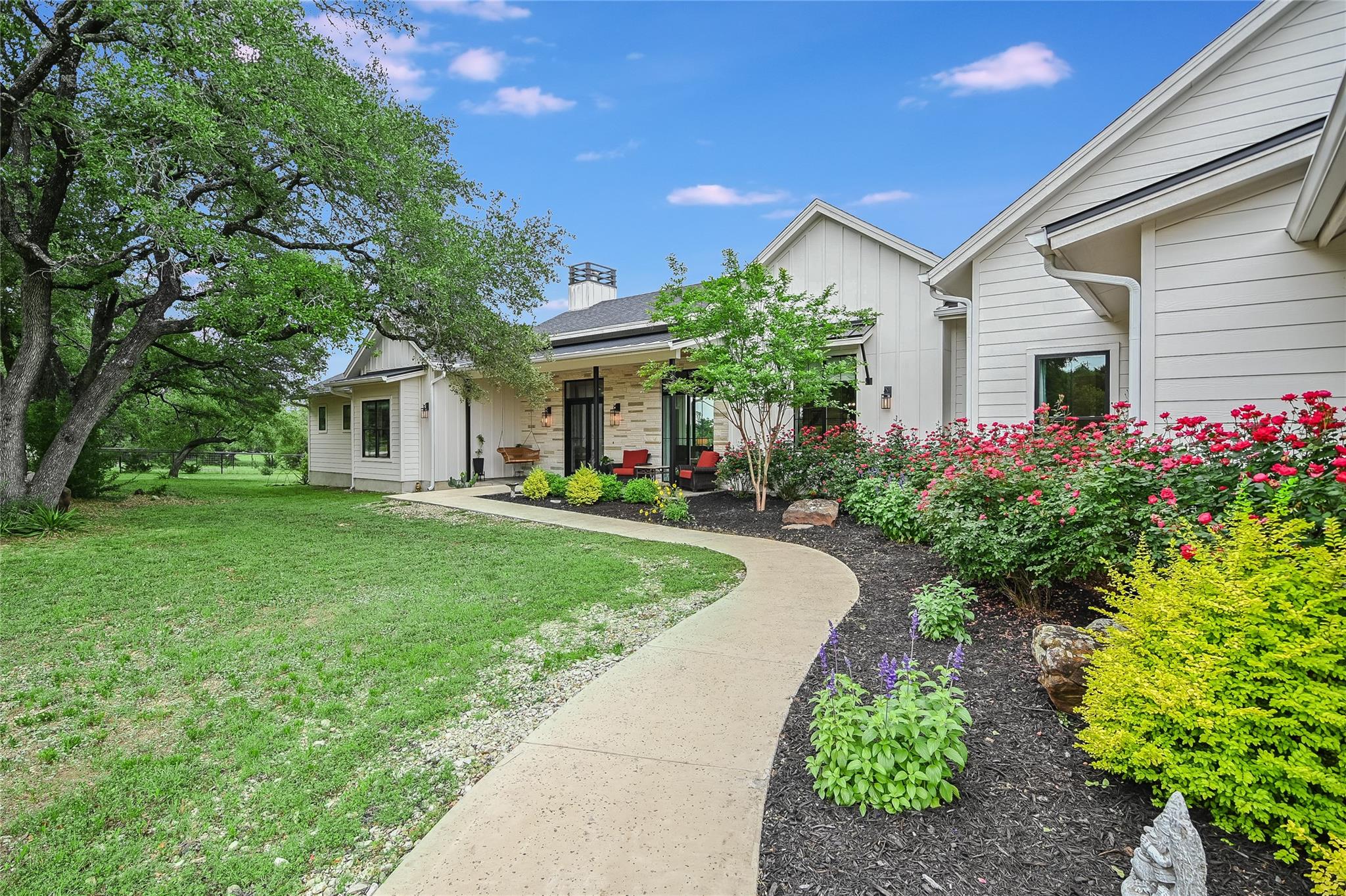 460 Hannah DR