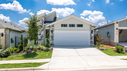 8704 Basil Hayden LN Austin TX 78744