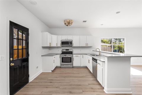 Tiny photo for 5408 Downs DR, Austin, TX 78721 (MLS # 8196416)
