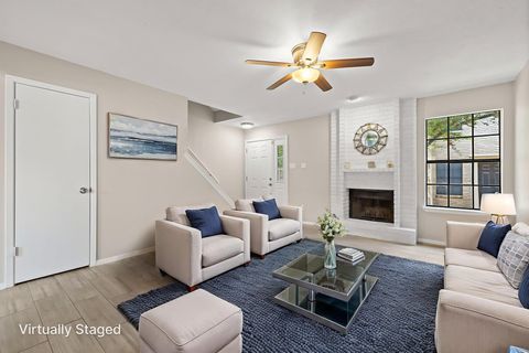 Photo of 8400 Jamestown DR #410, Austin, TX 78758 (MLS # 5709619)