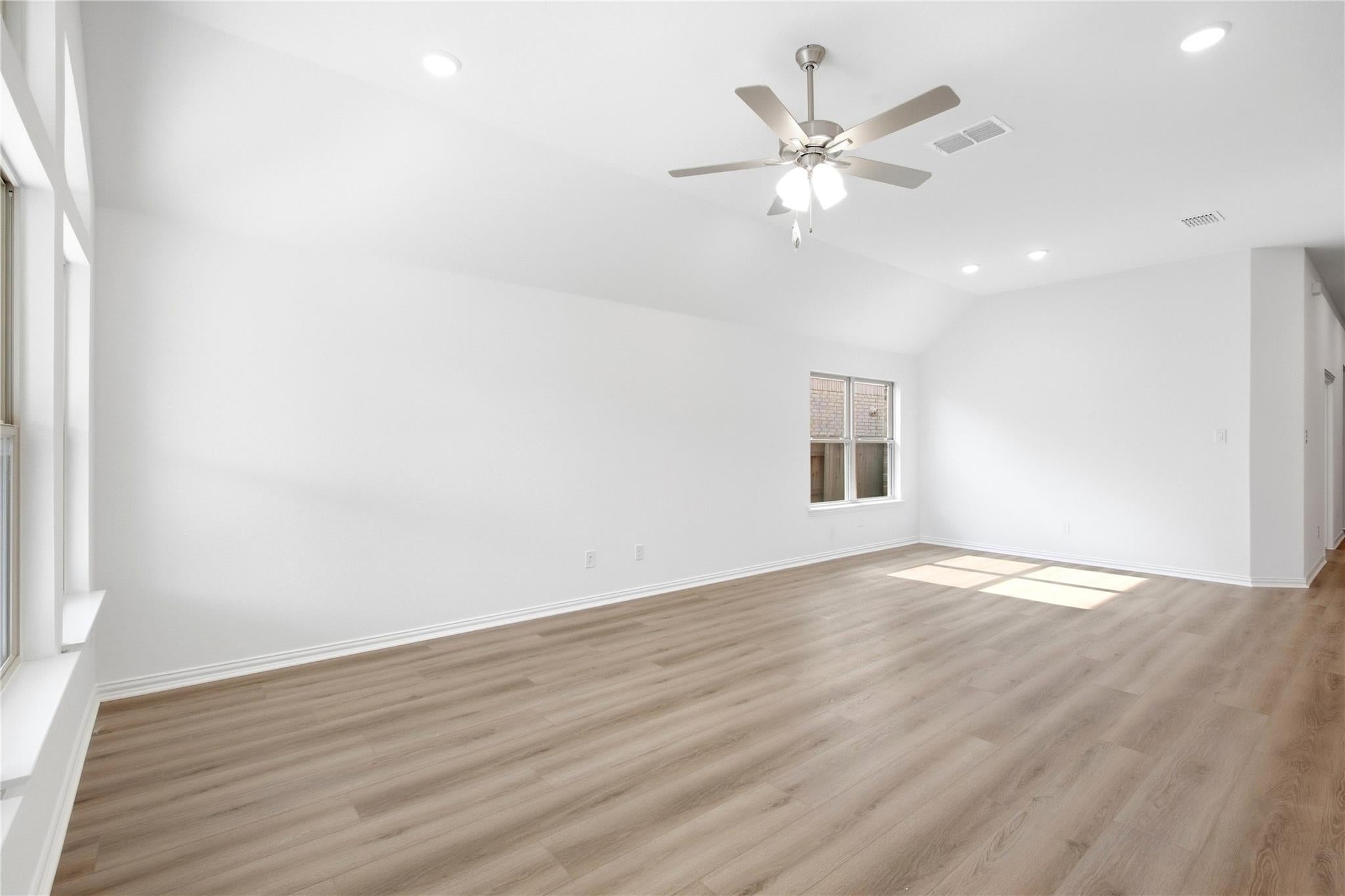 408 Rubber Tree WAY