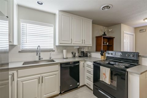 Tiny photo for Dripping Springs, TX 78620 (MLS # 1443386)