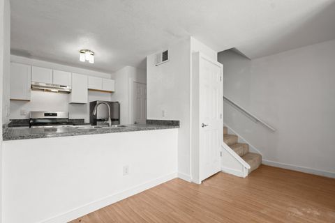 Tiny photo for 300 E Croslin ST #106, Austin, TX 78752 (MLS # 5967840)