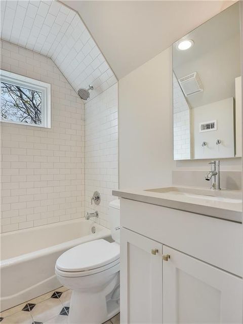 Tiny photo for 1912 Romeria DR #B, Austin, TX 78757 (MLS # 9816658)