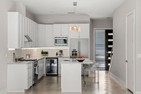 Tiny photo for 1912 Romeria DR #B, Austin, TX 78757 (MLS # 9816658)
