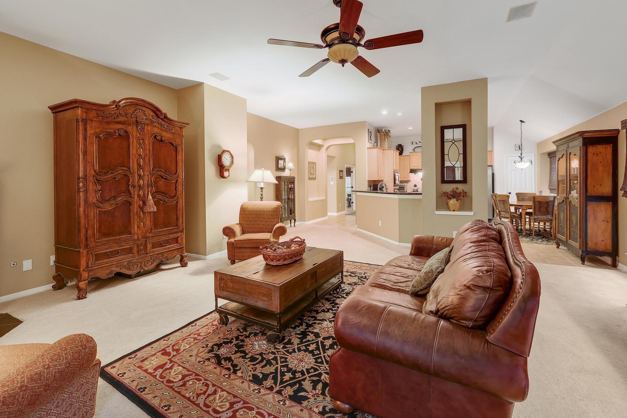 1413 Hunter Ace WAY