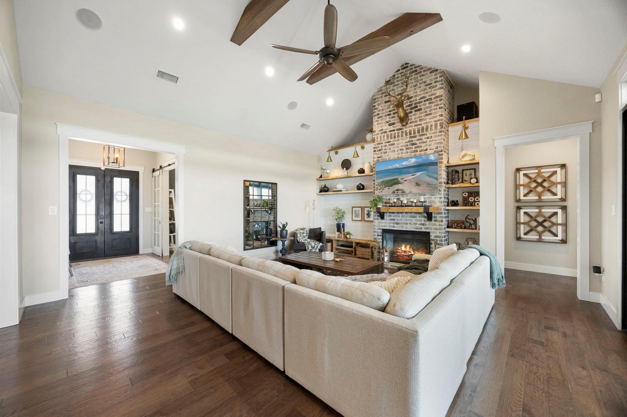359 Ash Juniper DR