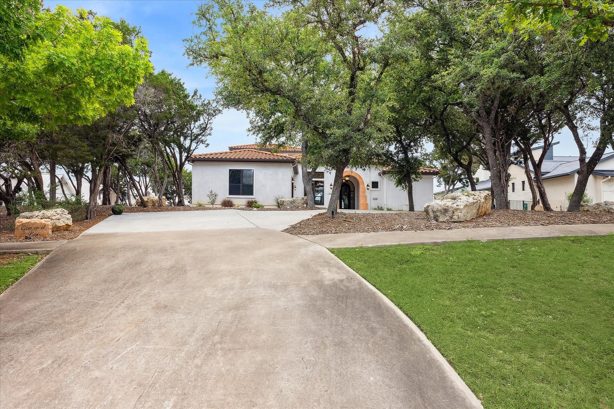5400 Canyon Oaks DR
