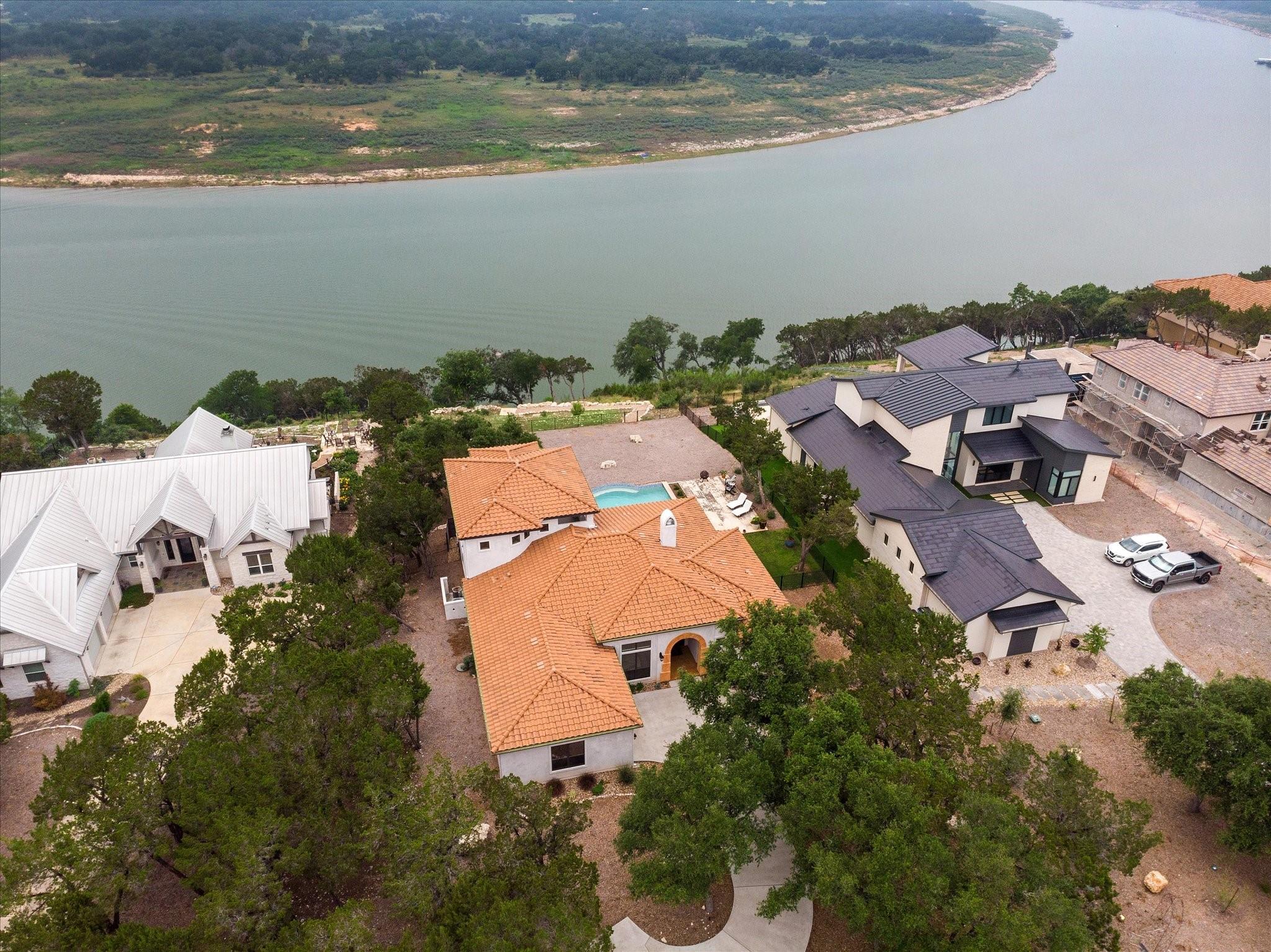 5400 Canyon Oaks DR