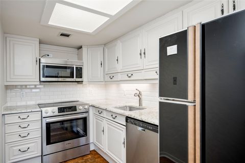 Tiny photo for 1122 Colorado ST #1506, Austin, TX 78701 (MLS # 7259978)