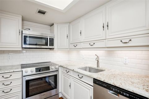 Tiny photo for 1122 Colorado ST #1506, Austin, TX 78701 (MLS # 7259978)
