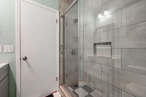 Tiny photo for 1910 Robbins PL #303, Austin, TX 78705 (MLS # 8993675)