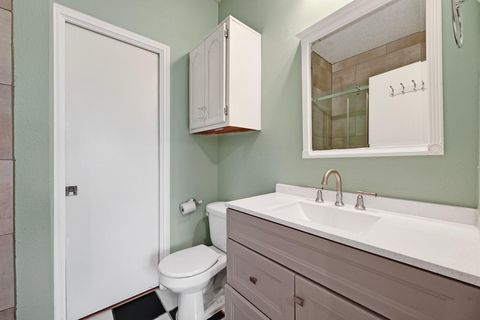 Tiny photo for 1910 Robbins PL #303, Austin, TX 78705 (MLS # 8993675)