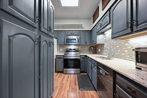 Tiny photo for 1910 Robbins PL #303, Austin, TX 78705 (MLS # 8993675)