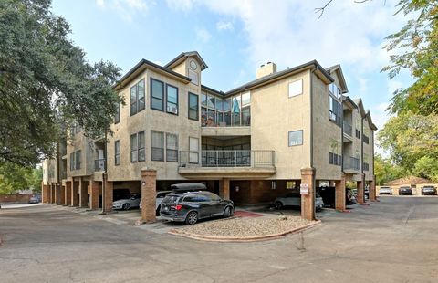 Photo of 1910 Robbins PL #303, Austin, TX 78705 (MLS # 8993675)