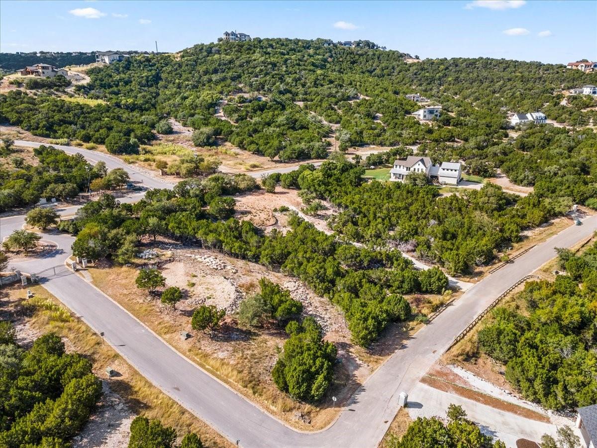 17620 Hunters Hollow