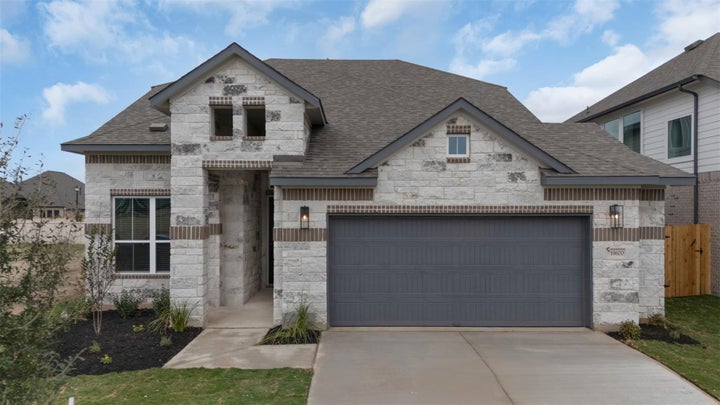 Photo 1 of 26 — 1032 Stonehill DR, Georgetown, TX 78633