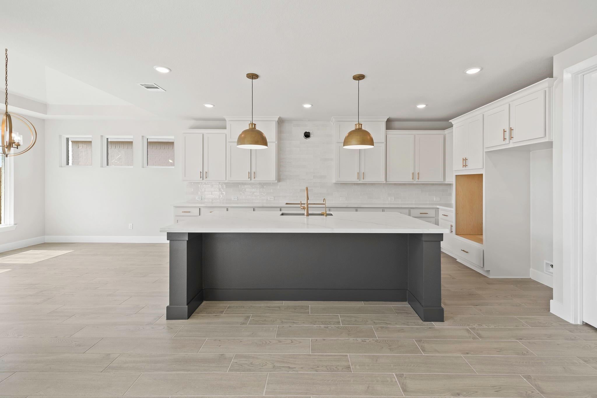 208 Blossom Cottage DR
