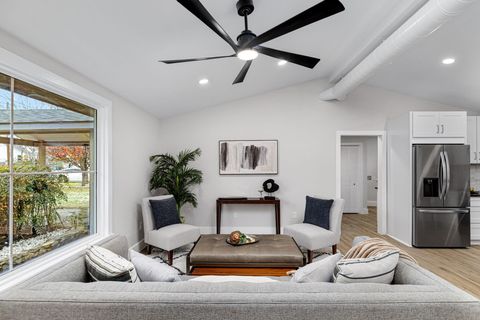Photo of 5605 Overbrook DR, Austin, TX 78723 (MLS # 1508403)