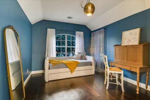 Tiny photo for 43 LOST MEADOW TRL, The Hills, TX 78738 (MLS # 1703309)