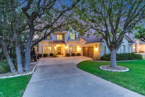 Photo of 43 LOST MEADOW TRL, The Hills, TX 78738 (MLS # 1703309)