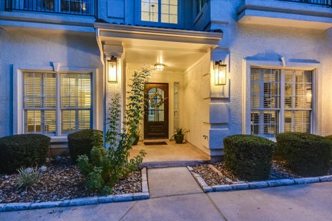 Tiny photo for 43 LOST MEADOW TRL, The Hills, TX 78738 (MLS # 1703309)