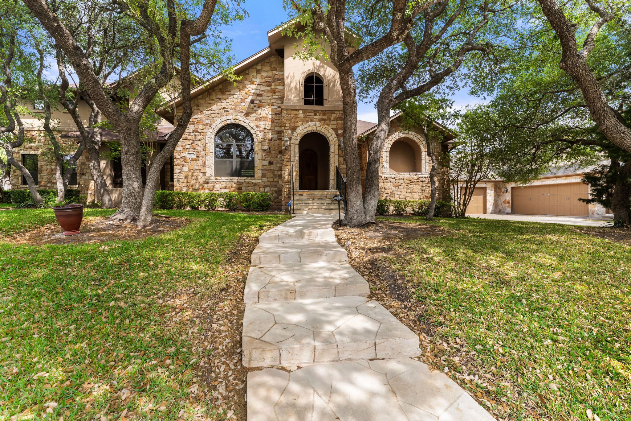 Photo 1 of 40 — 2633 Collingwood DR, Round Rock, TX 78665
