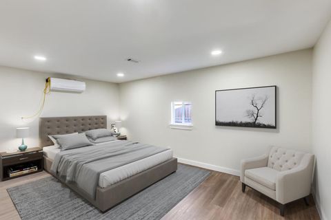 Tiny photo for 1118 Spur ST, Austin, TX 78721 (MLS # 8224669)