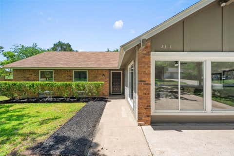 Photo of 2311 Sheri Oak LN, Austin, TX 78748 (MLS # 9553534)