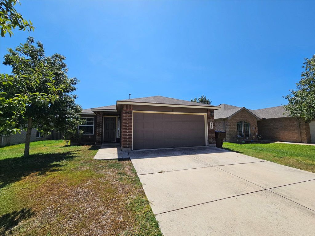Photo of 412 Summerside Ave, Lockhart, TX 78644 (MLS # 9429646)